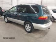 ✅ 1998 Toyota Sienna XLE • VIN: 4T3ZF13C3WU040420 • Lot: 43791859. Wystawiony na IAAI z przebiegiem Nie podano. Bezpłatny archiwum sprzedaży aukcyjnych z USA i szczegółowy raport historii pojazdu na DreamBid. Zdjęcie 3.
