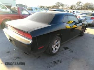 ✅ 2012 Dodge Challenger SXT • VIN: 2C3CDYAG4CH174184 • Lot: 41270718. Wystawiony na IAAI z przebiegiem 180 827 mil. Bezpłatny archiwum sprzedaży aukcyjnych z USA i szczegółowy raport historii pojazdu na DreamBid. Zdjęcie 4.