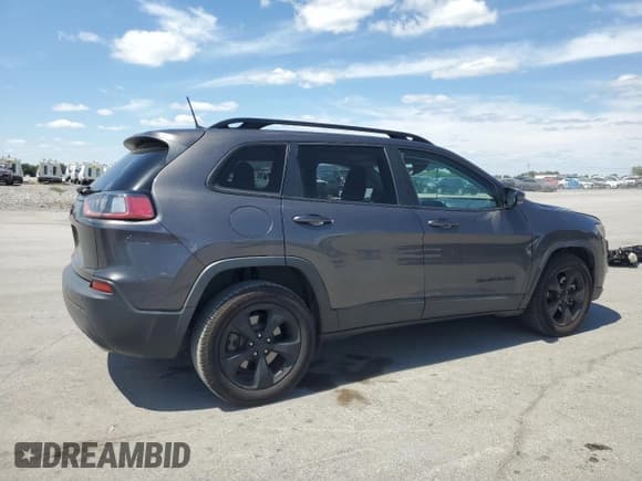 ✅ 2019 Jeep Cherokee Latitude Plus • VIN: 1C4PJLLX9KD346520 • Lot: 70267915. Wystawiony na Copart z przebiegiem 114 844 mil. Bezpłatny archiwum sprzedaży aukcyjnych z USA i szczegółowy raport historii pojazdu na DreamBid. Zdjęcie 3.