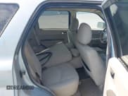 ✅ 2008 Mercury Mariner • VIN: 4M2CU81Z68KJ09828 • Lot: 43226843. Listed on IAAI with 170,412 mi. Free auction sales archive from the USA and detailed vehicle history report at DreamBid. Image 8.