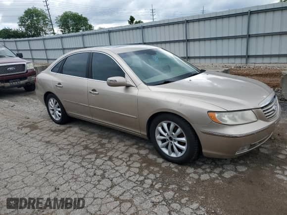 2008 Hyundai Azera Limited с VIN KMHFC46F28A291297, выставлен на аукционе Copart как лот 56549315 с пробегом 161 035 миль миль и Чистый • Clean title. История ставок и продаж доступна на DreamBid. Изображение 4.