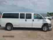 2017 Chevrolet Express Passenger LT с VIN 1GAZGPFG5H1336841, выставлен на аукционе IAAI как лот 43382617 с пробегом 147 896 миль миль и . История ставок и продаж доступна на DreamBid. Изображение 14.