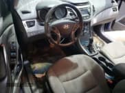 ✅ 2016 Hyundai Elantra SE • VIN: 5NPDH4AE8GH660554 • Лот: 86511535. Опубликован ранее на Copart с пробегом 140 183 миль. Бесплатный доступ к архиву аукционных продаж из США и подробный отчёт об истории автомобиля на DreamBid. Изображение 8.