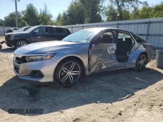 2022 Honda Accord Touring z VIN 1HGCV3F96NA010914, wystawiony jako Copart lot #81344305 z przebiegiem 90 857 mil mil oraz Szkoda całkowita • Salvage title. Historia ofert i sprzedaży dostępna na DreamBid. Obrazek 1.