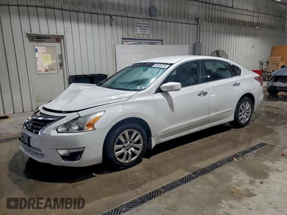 ✅ 2015 Nissan Altima 2.5 • VIN: 1N4AL3AP3FN910008 • Лот: 93605235. Опубликован ранее на Copart с пробегом 145 975 миль. Бесплатный доступ к архиву аукционных продаж из США и подробный отчёт об истории автомобиля на DreamBid. Изображение 1.