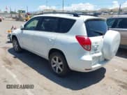 ✅ 2007 Toyota RAV4 Limited • VIN: JTMBD31V475095183 • Lot: 42453961. Listed on IAAI with 210,886 mi. Free auction sales archive from the USA and detailed vehicle history report at DreamBid. Image 3.