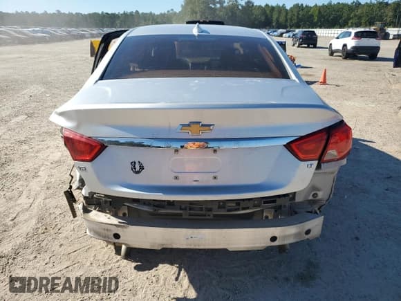 ✅ 2017 Chevrolet Impala LT • VIN: 1G1105S3XHU117462 • Лот: 74311044. Опубликован ранее на Copart с пробегом 163 712 миль. Бесплатный доступ к архиву аукционных продаж из США и подробный отчёт об истории автомобиля на DreamBid. Изображение 6.