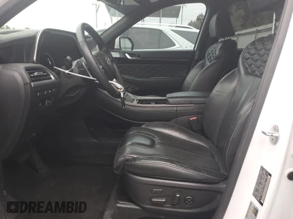 ✅ 2020 Hyundai Palisade Limited • VIN: KM8R54HE1LU150529 • Лот: 87302824. Опубликован ранее на Copart с пробегом 81 313 миль. Бесплатный доступ к архиву аукционных продаж из США и подробный отчёт об истории автомобиля на DreamBid. Изображение 7.