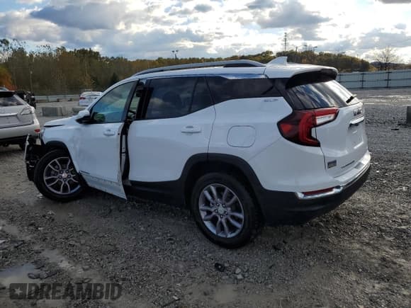 ✅ 2023 GMC Terrain SLT • VIN: 3GKALVEG3PL194992 • Лот: 90657715. Опубликован ранее на Copart с пробегом 60 172 миль. Бесплатный доступ к архиву аукционных продаж из США и подробный отчёт об истории автомобиля на DreamBid. Изображение 2.