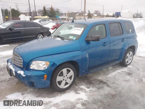 ✅ 2009 Chevrolet HHR LS • VIN: 3GNCA13B89S603739 • Lot: 41570015. Listed on IAAI with 110,782 mi. Free auction sales archive from the USA and detailed vehicle history report at DreamBid. Image 17.