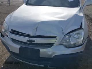 ✅ 2012 Chevrolet Captiva Sport LS • VIN: 3GNAL2EK8CS565781 • Lot: 41953669. Wystawiony na IAAI z przebiegiem 123 372 mil. Bezpłatny archiwum sprzedaży aukcyjnych z USA i szczegółowy raport historii pojazdu na DreamBid. Zdjęcie 6.