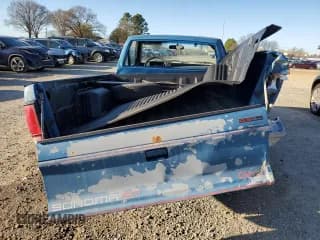 ✅ 1991 GMC Sonoma • VIN: 1GTCS14ZXM8527394 • Лот: 49387295. Опубликован ранее на Copart с пробегом 78 748 миль. Бесплатный доступ к архиву аукционных продаж из США и подробный отчёт об истории автомобиля на DreamBid. Изображение 6.