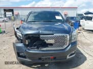 ✅ 2019 GMC Yukon XL SLT • VIN: 1GKS2GKC6KR310160 • Lot: 42448035. Wystawiony na IAAI z przebiegiem 134 571 mil. Bezpłatny archiwum sprzedaży aukcyjnych z USA i szczegółowy raport historii pojazdu na DreamBid. Zdjęcie 12.