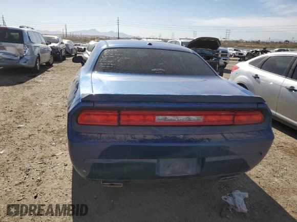 ✅ 2010 Dodge Challenger R/T • VIN: 2B3CJ5DT4AH139686 • Lot: 84436774. Wystawiony na Copart z przebiegiem 90 025 mil. Bezpłatny archiwum sprzedaży aukcyjnych z USA i szczegółowy raport historii pojazdu na DreamBid. Zdjęcie 6.