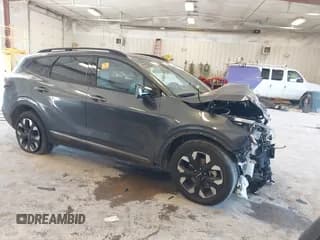 ✅ 2023 Kia Sportage X-Line • VIN: 5XYK6CAF7PG052872 • Lot: 43060152. Wystawiony na IAAI z przebiegiem 32 355 mil. Bezpłatny archiwum sprzedaży aukcyjnych z USA i szczegółowy raport historii pojazdu na DreamBid. Zdjęcie 1.