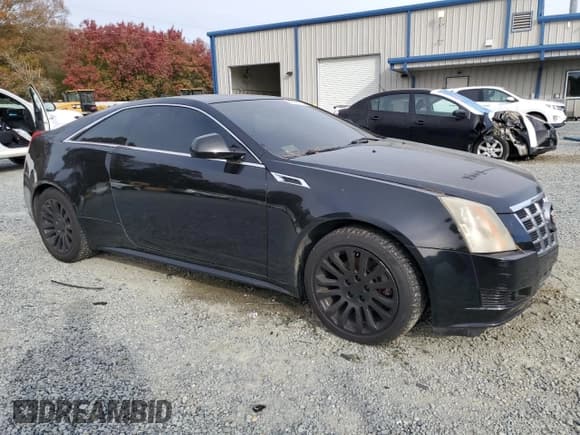 ✅ 2012 Cadillac CTS • VIN: 1G6DC1E32C0127633 • Лот: 92807175. Опубликован ранее на Copart с пробегом 162 079 миль. Бесплатный доступ к архиву аукционных продаж из США и подробный отчёт об истории автомобиля на DreamBid. Изображение 4.