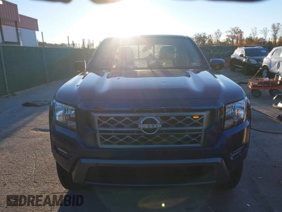✅ 2022 Nissan Frontier SV • VIN: 1N6ED1EKXNN639956 • Lot: 43634419. Wystawiony na IAAI z przebiegiem 52 496 mil. Bezpłatny archiwum sprzedaży aukcyjnych z USA i szczegółowy raport historii pojazdu na DreamBid. Zdjęcie 12.