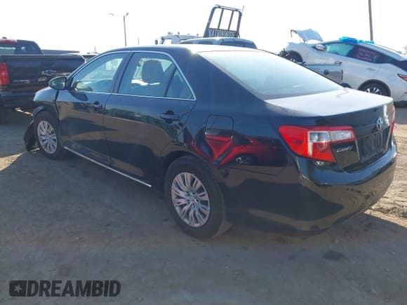 ✅ 2014 Toyota Camry XLE • VIN: 4T1BF1FK9EU461361 • Lot: 43409800. Listed on IAAI with 257,240 mi. Free auction sales archive from the USA and detailed vehicle history report at DreamBid. Image 3.