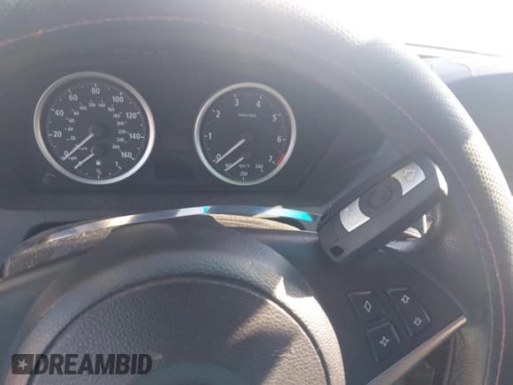 ✅ 2007 BMW 6 Series 650i • VIN: WBAEH13587CR51676 • Lot: 42860226. Wystawiony na IAAI z przebiegiem 126 514 mil. Bezpłatny archiwum sprzedaży aukcyjnych z USA i szczegółowy raport historii pojazdu na DreamBid. Zdjęcie 11.