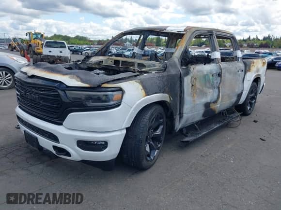 2023 Ram 1500 Limited с VIN 1C6SRFHT9PN602190, выставлен на аукционе IAAI как лот 42090395 с пробегом Не указан миль и . История ставок и продаж доступна на DreamBid. Изображение 2.