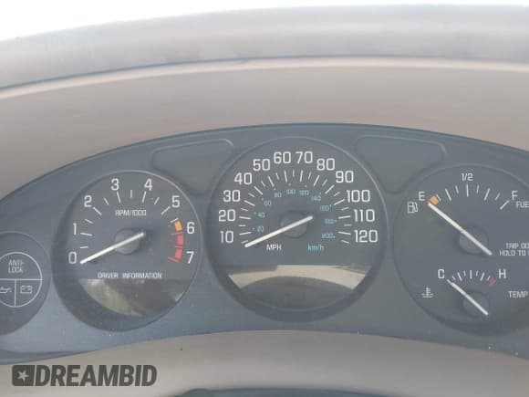 ✅ 2002 Buick Regal LS • VIN: 2G4WB55K921180559 • Lot: 42895352. Listed on IAAI with Not provided. Free auction sales archive from the USA and detailed vehicle history report at DreamBid. Image 7.