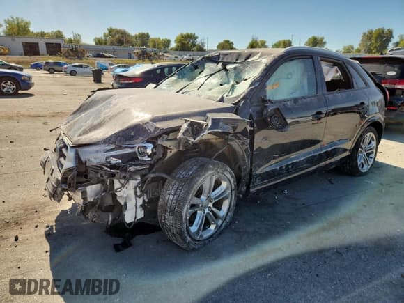 ✅ 2018 Audi Q3 Premium • VIN: WA1ECCFS3JR027854 • Лот: 85929255. Опубликован ранее на Copart с пробегом Не указан. Бесплатный доступ к архиву аукционных продаж из США и подробный отчёт об истории автомобиля на DreamBid. Изображение 1.