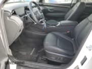 ✅ 2024 Hyundai Tucson SEL • VIN: 5NMJF3DE6RH307485 • Lot: 76595864. Wystawiony na Copart z przebiegiem 16 826 mil. Bezpłatny archiwum sprzedaży aukcyjnych z USA i szczegółowy raport historii pojazdu na DreamBid. Zdjęcie 7.