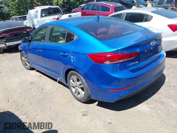 ✅ 2017 Hyundai Elantra Limited • VIN: KMHD84LF8HU189644 • Лот: 43104272. Опубликован ранее на IAAI с пробегом 165 945 миль. Бесплатный доступ к архиву аукционных продаж из США и подробный отчёт об истории автомобиля на DreamBid. Изображение 3.