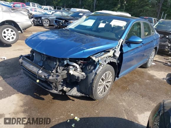 ✅ 2019 Volkswagen Jetta SEL • VIN: 3VWE57BU0KM165026 • Lot: 43058149. Listed on IAAI with 45,542 mi. Free auction sales archive from the USA and detailed vehicle history report at DreamBid. Image 2.