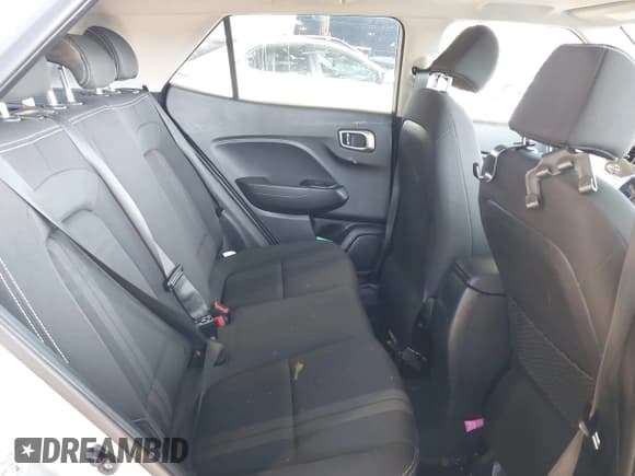 ✅ 2022 Hyundai Venue Limited • VIN: KMHRC8A37NU199579 • Lot: 41886674. Listed on IAAI with 36,484 mi. Free auction sales archive from the USA and detailed vehicle history report at DreamBid. Image 8.