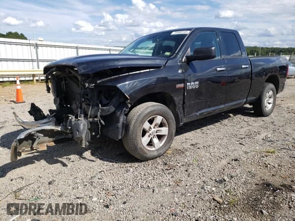 ✅ 2017 Ram 1500 Big Horn • VIN: 1C6RR7GTXHS533650 • Lot: 70999135. Wystawiony na Copart z przebiegiem 291 963 mil. Bezpłatny archiwum sprzedaży aukcyjnych z USA i szczegółowy raport historii pojazdu na DreamBid. Zdjęcie 1.