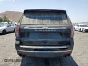 ✅ 2021 Chevrolet Suburban High Country • VIN: 1GNSKGKL7MR180475 • Lot: 63847874. Wystawiony na Copart z przebiegiem 157 184 mil. Bezpłatny archiwum sprzedaży aukcyjnych z USA i szczegółowy raport historii pojazdu na DreamBid. Zdjęcie 6.