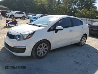 ✅ 2017 Kia Rio LX • VIN: KNADM4A39H6008089 • Lot: 71787525. Wystawiony na Copart z przebiegiem 48 492 mil. Bezpłatny archiwum sprzedaży aukcyjnych z USA i szczegółowy raport historii pojazdu na DreamBid. Zdjęcie 1.