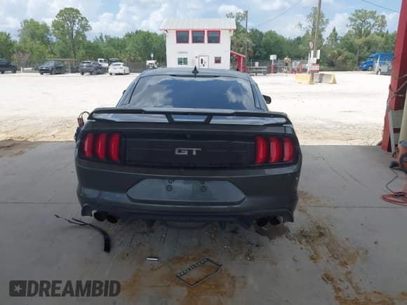 ✅ 2020 Ford Mustang GT • VIN: 1FA6P8CF9L5169080 • Lot: 42463786. Listed on IAAI with 73,694 mi. Free auction sales archive from the USA and detailed vehicle history report at DreamBid. Image 17.
