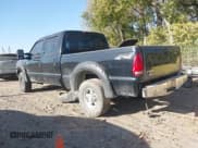 ✅ 2003 Ford F-250 XL • VIN: 1FTNW21P83EC98221 • Лот: 40564706. Опубликован ранее на IAAI с пробегом 201 295 миль. Бесплатный доступ к архиву аукционных продаж из США и подробный отчёт об истории автомобиля на DreamBid. Изображение 3.