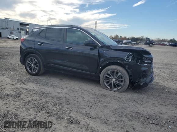 ✅ 2021 Buick Encore GX Preferred • VIN: KL4MMBS26MB148738 • Lot: 91318185. Wystawiony na Copart z przebiegiem 18 530 mil. Bezpłatny archiwum sprzedaży aukcyjnych z USA i szczegółowy raport historii pojazdu na DreamBid. Zdjęcie 4.