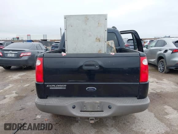 ✅ 2001 Ford Explorer Sport Trac • VIN: 1FMZU67E51UA90784 • Lot: 41557485. Wystawiony na IAAI z przebiegiem 290 670 mil. Bezpłatny archiwum sprzedaży aukcyjnych z USA i szczegółowy raport historii pojazdu na DreamBid. Zdjęcie 16.