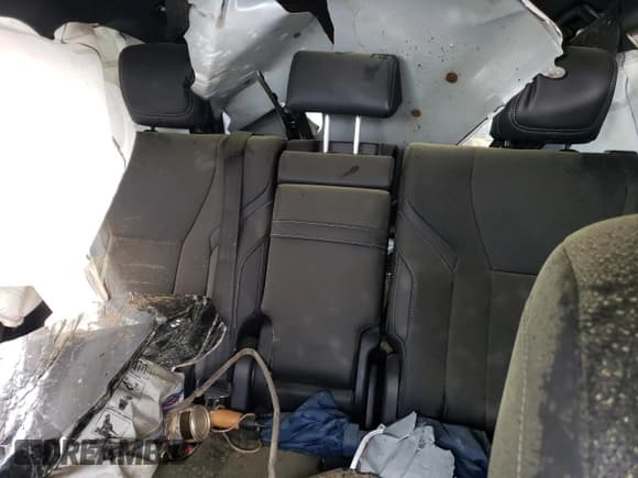 ✅ 2024 Lexus LX 600 Luxury • VIN: JTJGB7CX3R4058682 • Lot: 53641945. Wystawiony na Copart z przebiegiem Nie podano. Bezpłatny archiwum sprzedaży aukcyjnych z USA i szczegółowy raport historii pojazdu na DreamBid. Zdjęcie 10.