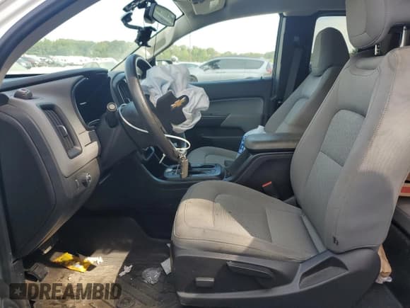 ✅ 2017 Chevrolet Colorado 2WD WT • VIN: 1GCHSBEN6H1242262 • Лот: 72283854. Опубликован ранее на Copart с пробегом 144 549 миль. Бесплатный доступ к архиву аукционных продаж из США и подробный отчёт об истории автомобиля на DreamBid. Изображение 7.