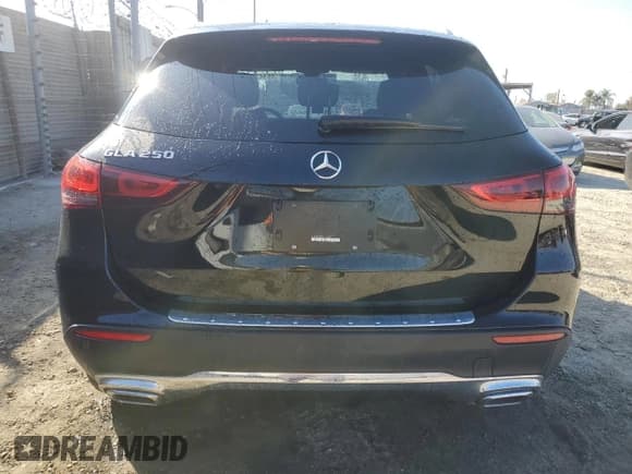 ✅ 2023 Mercedes-Benz GLA 250 • VIN: W1N4N4GB5PJ474928 • Lot: 85147345. Wystawiony na Copart z przebiegiem 41 016 mil. Bezpłatny archiwum sprzedaży aukcyjnych z USA i szczegółowy raport historii pojazdu na DreamBid. Zdjęcie 6.