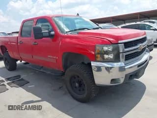 ✅ 2008 Chevrolet Silverado 2500HD LTZ • VIN: 1GCHK23KX8F139454 • Lot: 42907246. Wystawiony na IAAI z przebiegiem 110 096 mil. Bezpłatny archiwum sprzedaży aukcyjnych z USA i szczegółowy raport historii pojazdu na DreamBid. Zdjęcie 1.