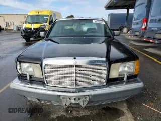 ✅ 1987 Mercedes-Benz 560 • VIN: WDBCA39D4HA360359 • Лот: 80772324. Опубликован ранее на Copart с пробегом 203 669 миль. Бесплатный доступ к архиву аукционных продаж из США и подробный отчёт об истории автомобиля на DreamBid. Изображение 5.