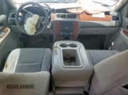 ✅ 2007 Chevrolet Avalanche 2LT • VIN: 3GNEC12JX7G116697 • Lot: 64112295. Listed on Copart with 158,508 mi. Free auction sales archive from the USA and detailed vehicle history report at DreamBid. Image 8.