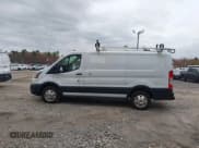 ✅ 2020 Ford Transit Cargo • VIN: 1FTBR2YG6LKB18798 • Lot: 43521187. Wystawiony na IAAI z przebiegiem 114 451 mil. Bezpłatny archiwum sprzedaży aukcyjnych z USA i szczegółowy raport historii pojazdu na DreamBid. Zdjęcie 14.