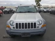 ✅ 2007 Jeep Liberty Sport • VIN: 1J4GL48K97W577761 • Lot: 92028575. Wystawiony na Copart z przebiegiem 129 547 mil. Bezpłatny archiwum sprzedaży aukcyjnych z USA i szczegółowy raport historii pojazdu na DreamBid. Zdjęcie 5.