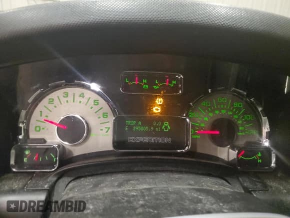 ✅ 2009 Ford Expedition Max Limited • VIN: 1FMFK20569LA01964 • Лот: 69619594. Опубликован ранее на Copart с пробегом 295 005 миль. Бесплатный доступ к архиву аукционных продаж из США и подробный отчёт об истории автомобиля на DreamBid. Изображение 9.