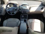 ✅ 2014 Hyundai Tucson SE • VIN: KM8JUCAG0EU884684 • Lot: 55113485. Wystawiony na Copart z przebiegiem 113 118 mil. Bezpłatny archiwum sprzedaży aukcyjnych z USA i szczegółowy raport historii pojazdu na DreamBid. Zdjęcie 8.