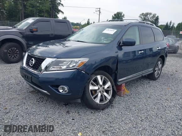 ✅ 2014 Nissan Pathfinder SL • VIN: 5N1AR2MN2EC666533 • Lot: 42874695. Listed on IAAI with 128,951 mi. Free auction sales archive from the USA and detailed vehicle history report at DreamBid. Image 17.