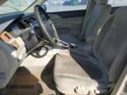 ✅ 2004 Mitsubishi Lancer ES • VIN: JA3AJ26E04U069574 • Lot: 77494574. Wystawiony na Copart z przebiegiem 171 068 mil. Bezpłatny archiwum sprzedaży aukcyjnych z USA i szczegółowy raport historii pojazdu na DreamBid. Zdjęcie 7.