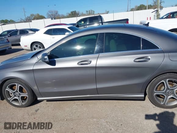 ✅ 2018 Mercedes-Benz CLA 250 • VIN: WDDSJ4EB6JN518969 • Lot: 41196085. Listed on IAAI with 53,886 mi. Free auction sales archive from the USA and detailed vehicle history report at DreamBid. Image 15.